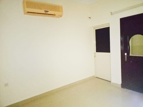 Bhd 170/month, 2 Br, Semi Furnished 2 Bhk Apartment For Rent In Umm Al Hassam-: Subeer*38185065