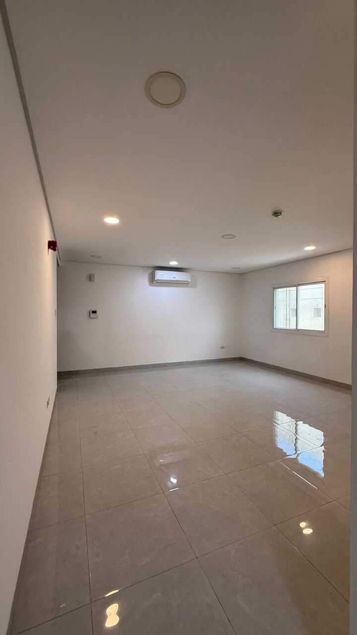 Bhd 230/month, 2 Br, Semi-furnished Apartment For Rent In Tubli
