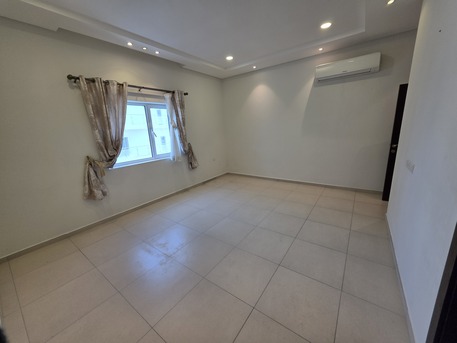 Bhd 240/month, Furnished, 2 Br, Bhd:-240/month Semi Furnished 2 Bhk Apartment For Rent In Hidd -:muneeb" *35041493"