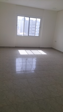 Bhd 250/month, 3 Br, Spacious Flat For Rent In Hidd