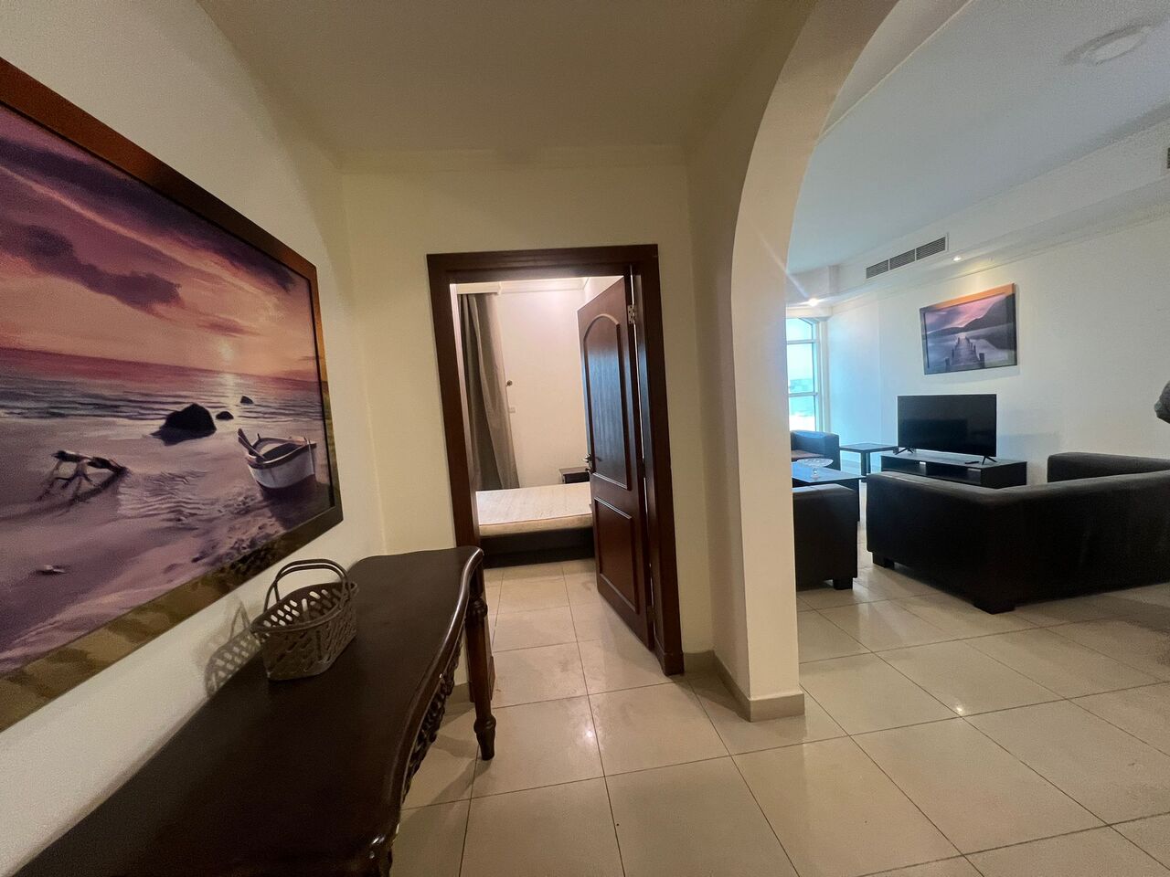Bhd 450/month, Furnished, 3 Br, Apartment For Rent In Hoora | Maid Room / Store | Ewa Included
