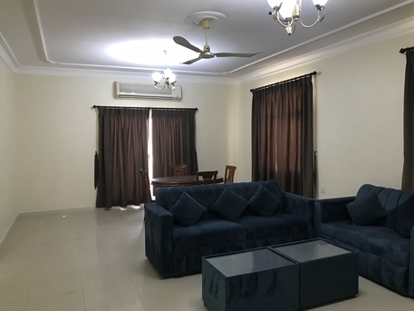 Bhd 350/month, 3 Br, Semi Furnished, Inclusive Ewa,furnished Two Bhk300 Bd,1bhk 250 Bd, Studio 200 Bd,juffair
