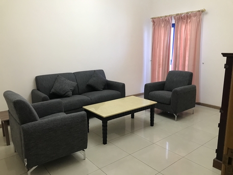 Bhd 350/month, 3 Br, Semi Furnished, Inclusive Ewa,furnished Two Bhk300 Bd,1bhk 250 Bd, Studio 200 Bd,juffair