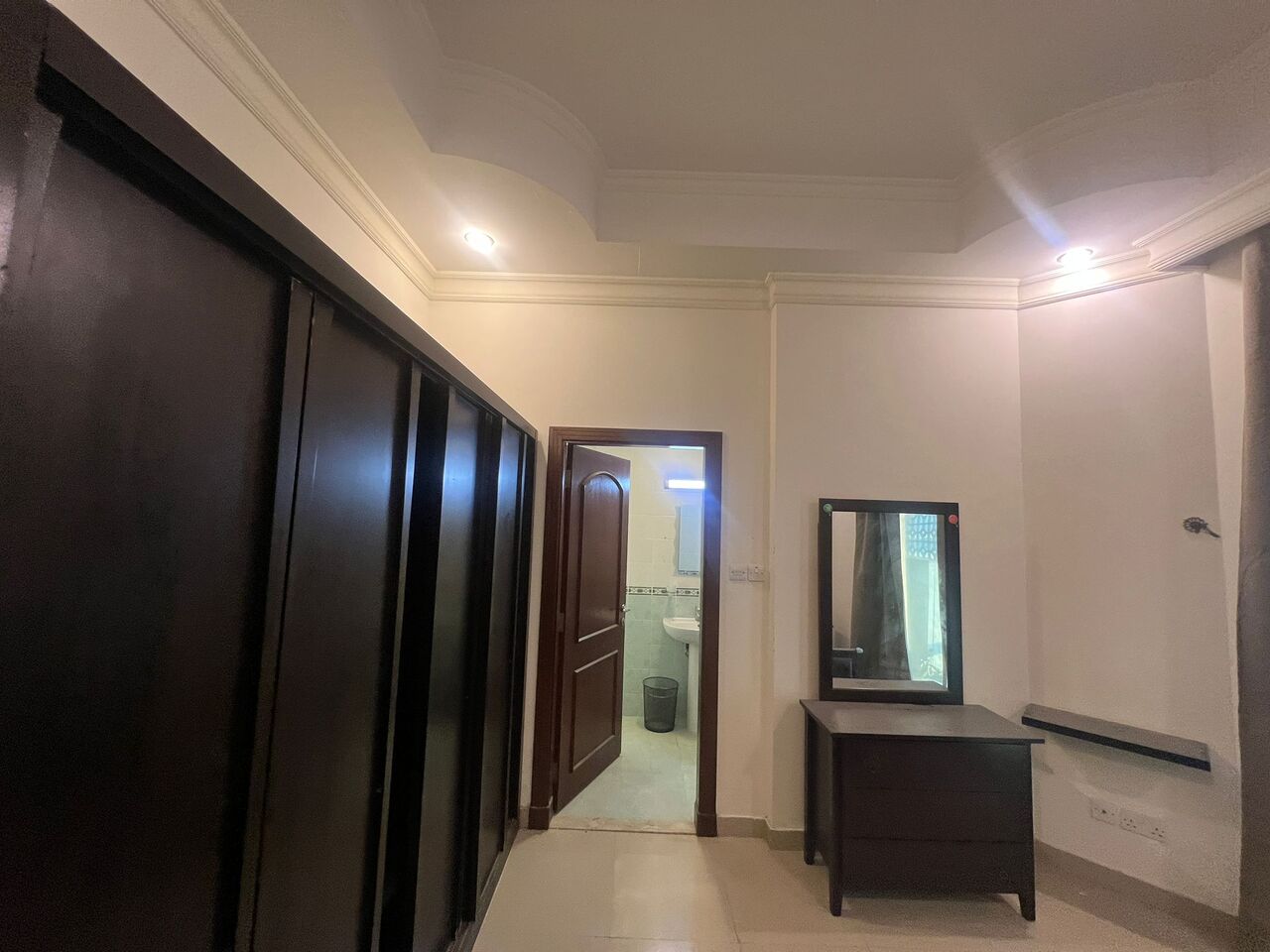 Bhd 450/month, Furnished, 3 Br, Apartment For Rent In Hoora | Maid Room / Store | Ewa Included
