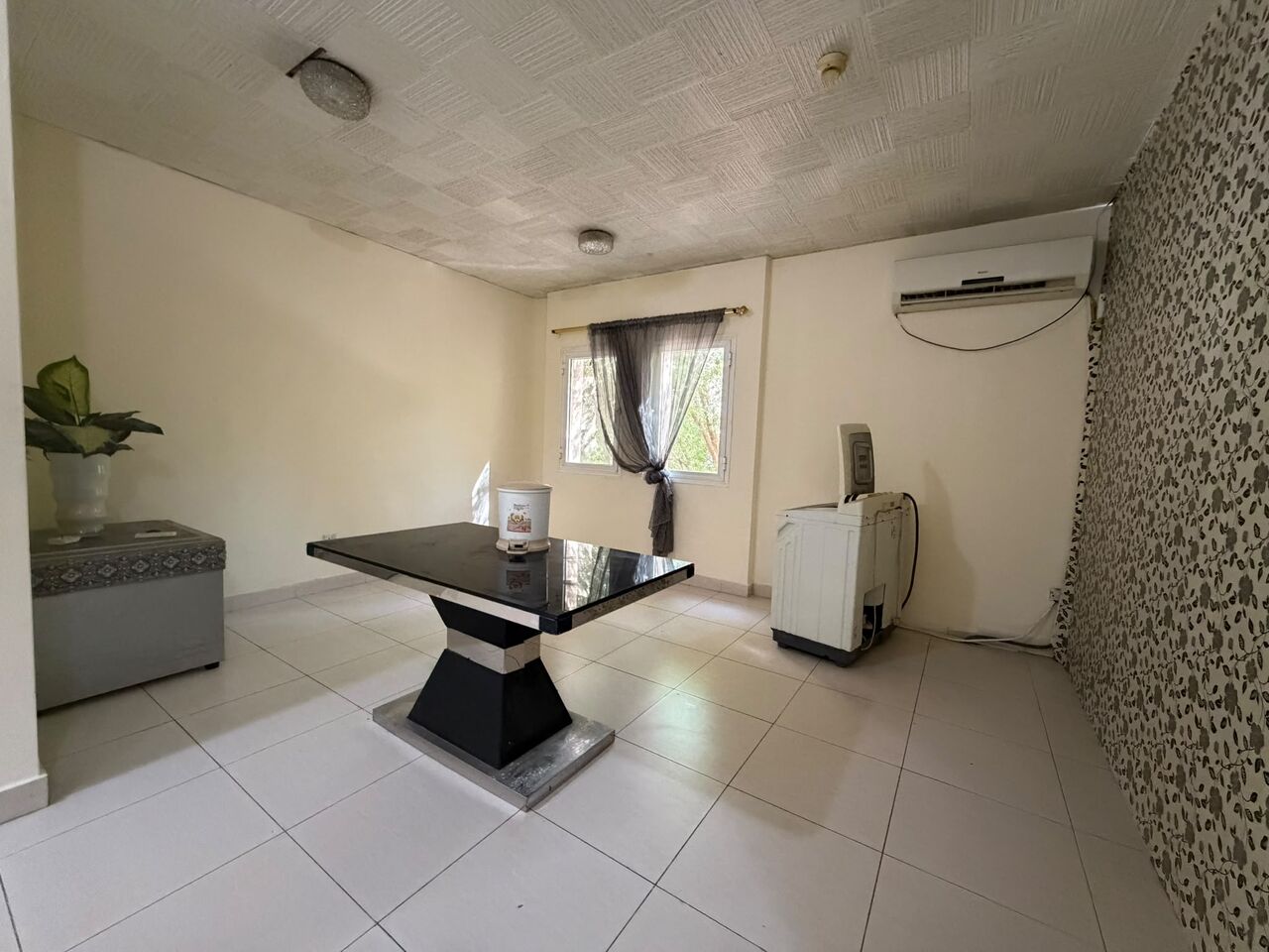 Bhd 270/month, 3 Br, Semi-furnished Apartment For Rent In Adliya | Spacious Layout | Family-friendly