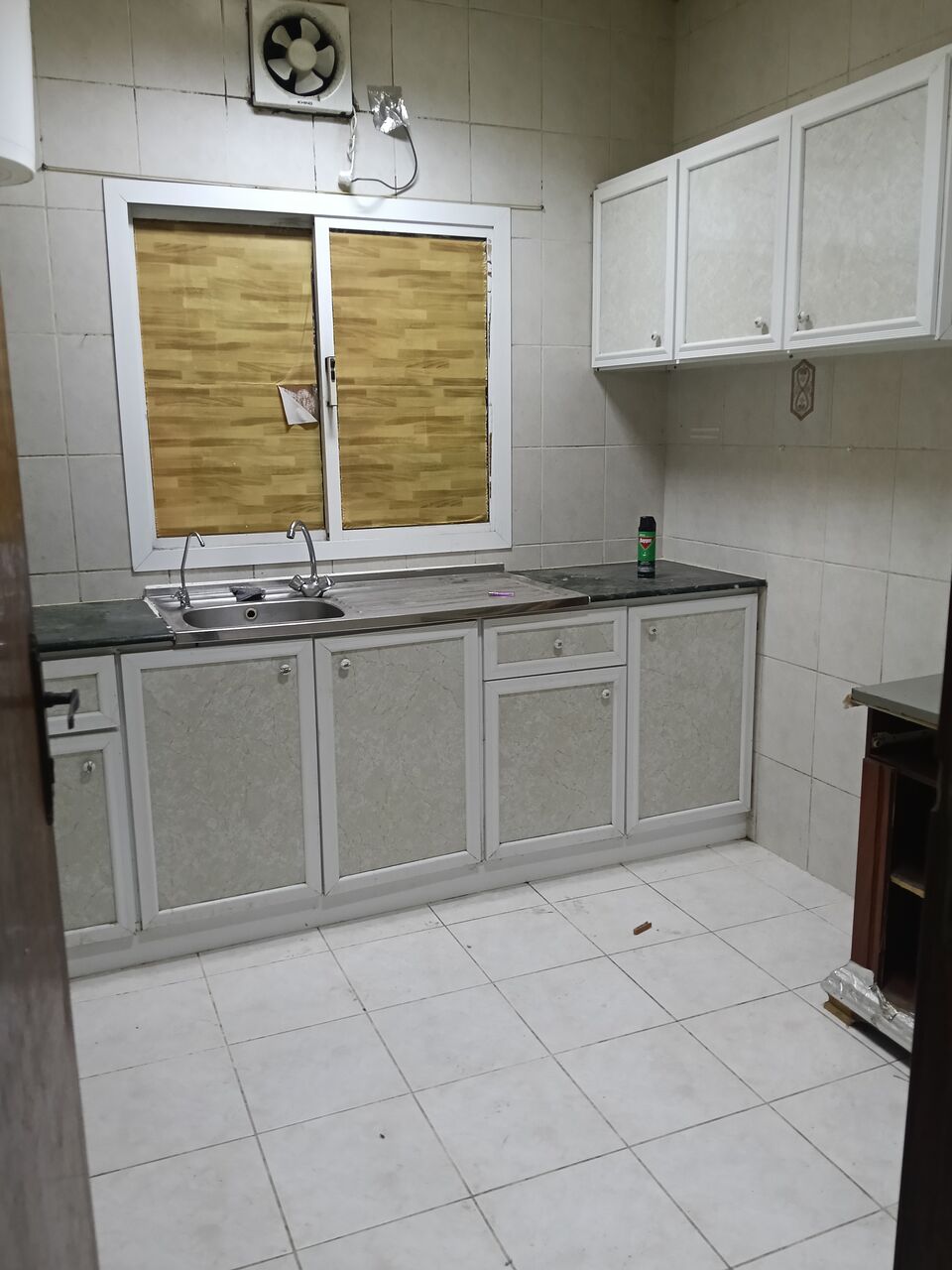 Bhd 200/month, 2 Br, 2 Bedroom Unfurnished Flat For Rent With Ewa
