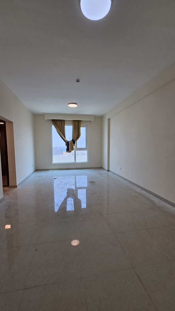 Bhd 240/month, 1 Br, Semi Furnished Spacious Studio 220 Bd, Inclusive Ewa. Burhama(sanabis)benny.39128508