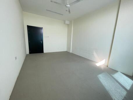 Bhd 1000/month, 6 Br, Labor Accommodation Available For Rent (askar)